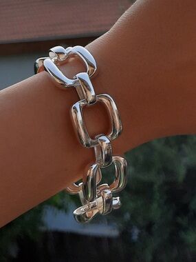 Chunky Silver Link Bracelet - 🌼🌼
